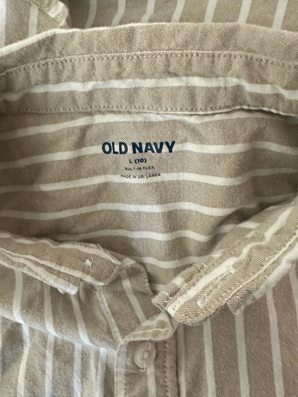 Old Navy boys  Navy Plaid Button-Down Shirt